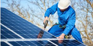 Installation Maintenance Panneaux Solaires Photovoltaïques à Saint-Gorgon-Main